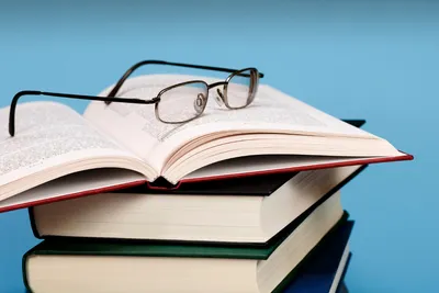 tumpukan buku